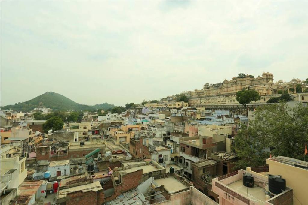 Hotel Janak Niwas Udaipur Eksteriør bilde